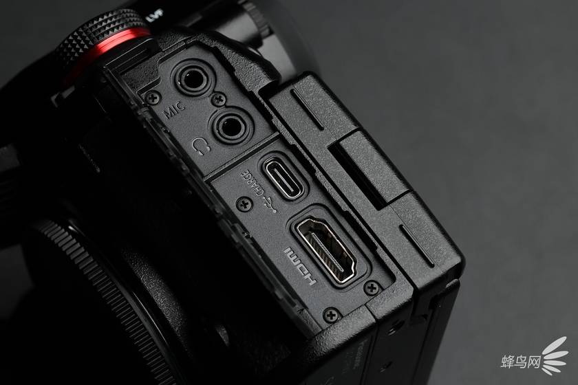 大成者 松下LUMIX S1RM2评测z6尊龙·中国网站松下黑科技加持的集(图19)